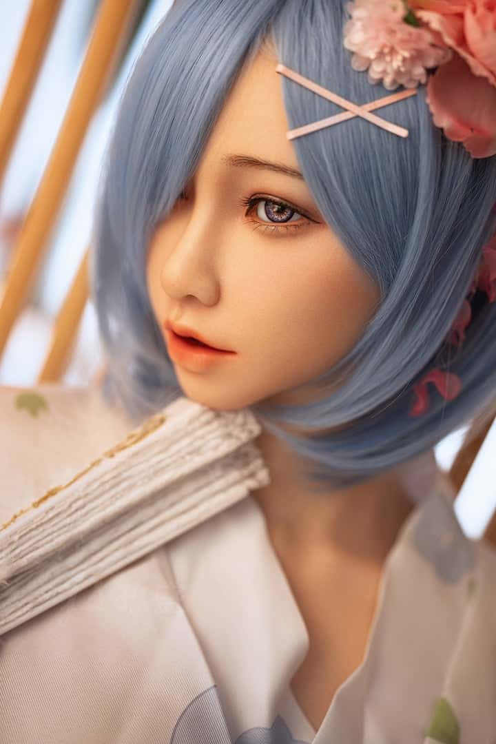 Jiusheng - Betty: Una reseña completa de la muñeca sexual Jiusheng con cabeza de silicona y cuerpo de TPE