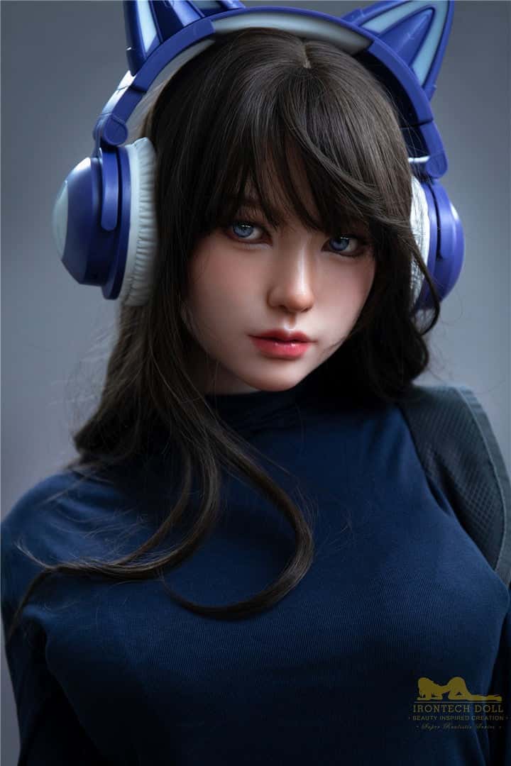 Reseña de la Irontech Doll S10: Explorando la calidad de una muñeca sexual de silicona de copa B de 166 cm