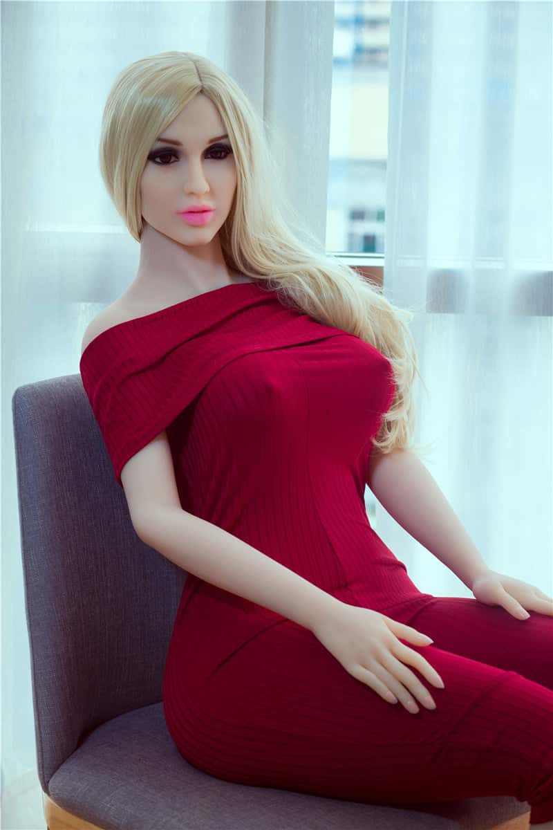 Reseña de la muñeca sexual Irontech Suzie: características de la muñeca sexual Irontech blanca