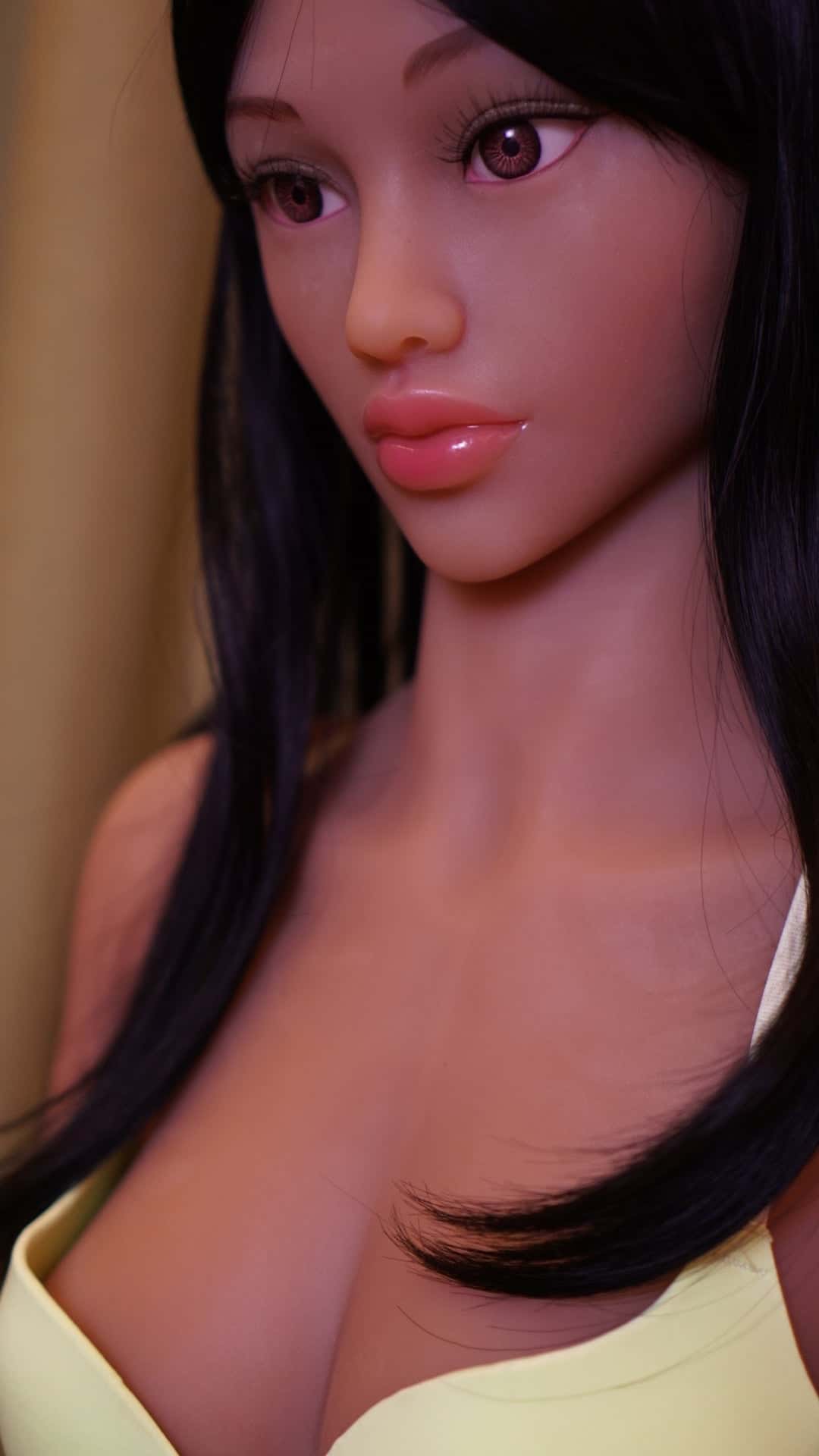 Doll-Forever - Gilly: Una reseña completa de la muñeca sexual latina Doll-Forever