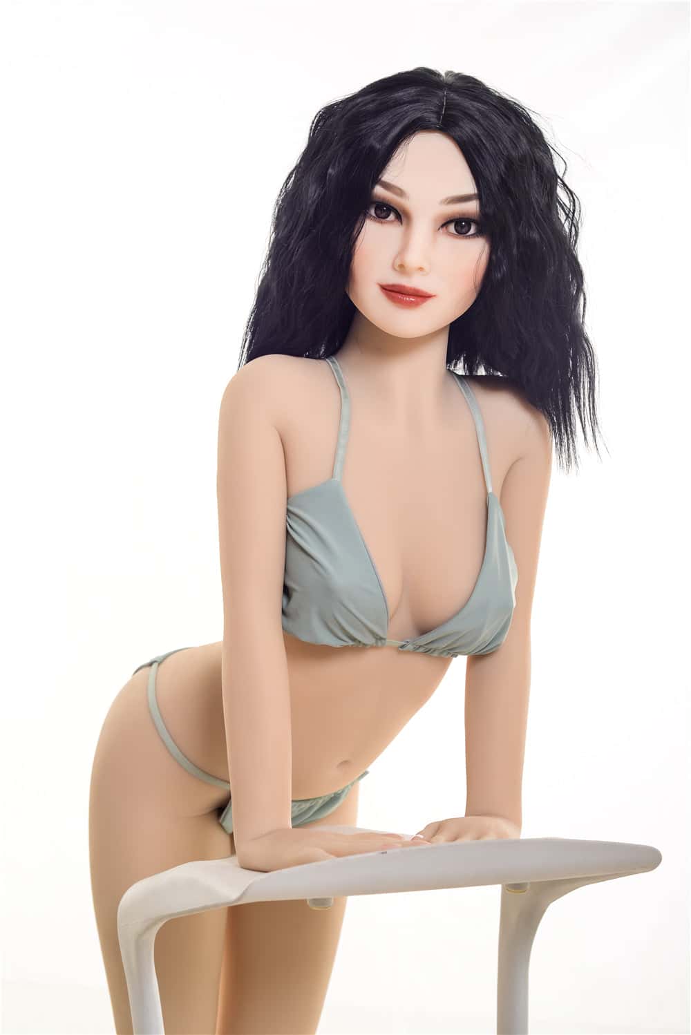 Muñeca Irontech - Hellen: Una reseña completa de la muñeca sexual asiática Irontech